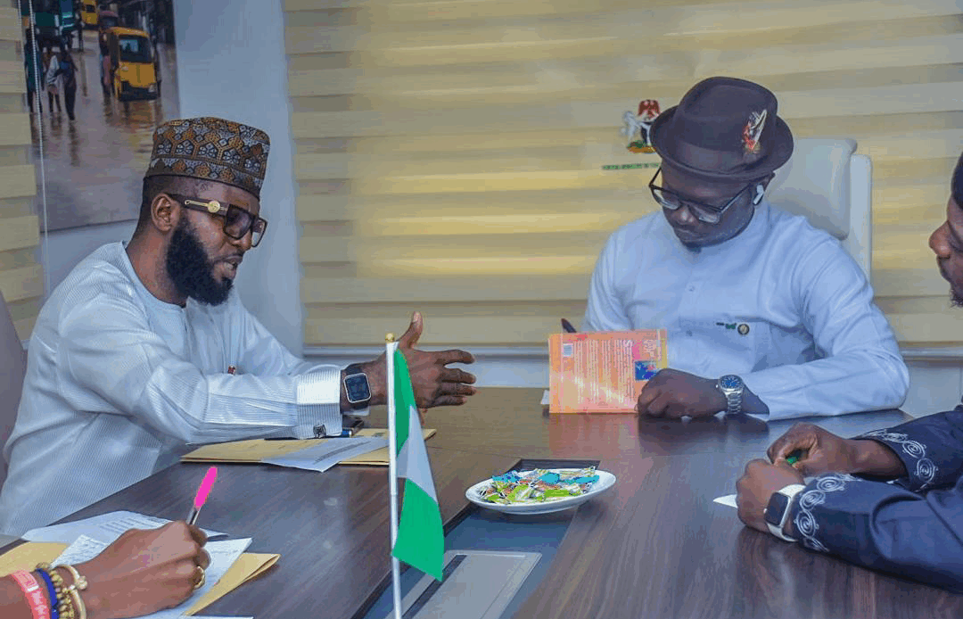 Prominent Nigerian executives discussing at Who is Who Hall of Fame Ltd meeting, showcasing leadership, networking, and recognition of influential Nigerian figures in the Hall of Fame.